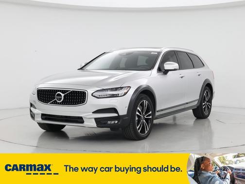 2018 Volvo V90 T5 Cross Country