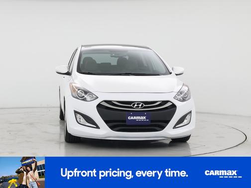 White 2014 Hyundai ELANTRA GT