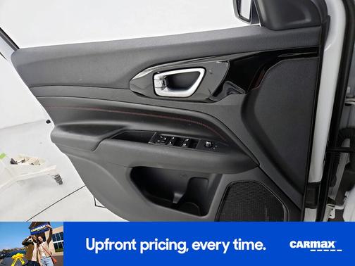 White 2025 Jeep Compass Trailhawk