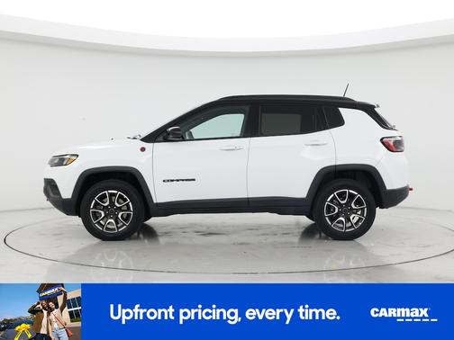 White 2025 Jeep Compass Trailhawk