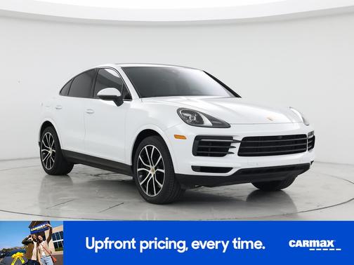 White 2023 Porsche Cayenne Platinum Coupe