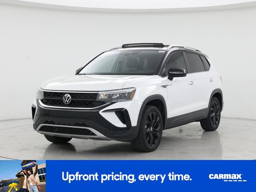 White 2023 Volkswagen Taos SE