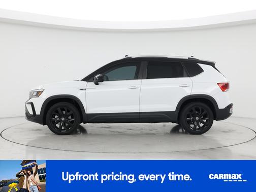 White 2023 Volkswagen Taos SE
