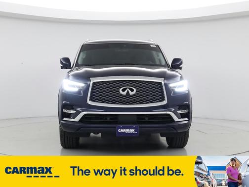 2022 INFINITI QX80 Luxe