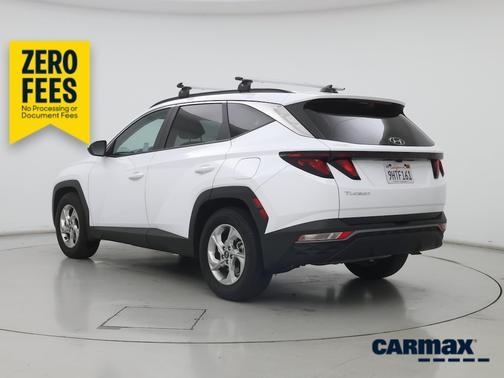 White 2024 Hyundai TUCSON SEL