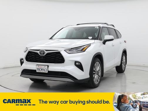 2022 Toyota Highlander Platinum