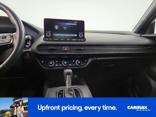 White 2023 Honda HR-V Sport