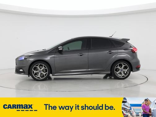 2018 Ford Focus ST