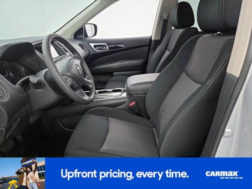 Silver 2018 Nissan Pathfinder S