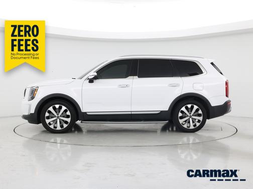 White 2021 Kia Telluride S