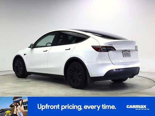 White 2023 Tesla Model Y Long Range