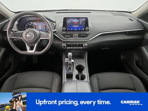 Black 2019 Nissan Altima S