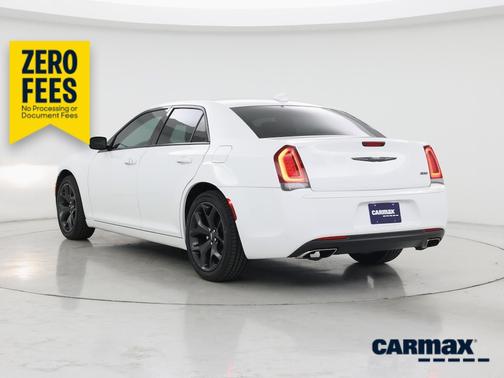White 2021 Chrysler 300 Touring