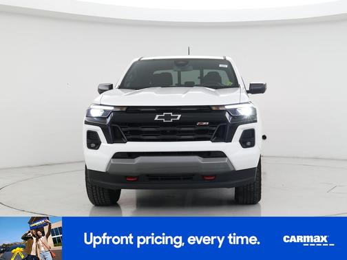 White 2025 Chevrolet Colorado Z71