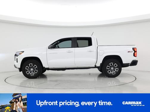 White 2025 Chevrolet Colorado Z71