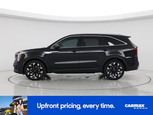 Black 2024 Kia Sorento S