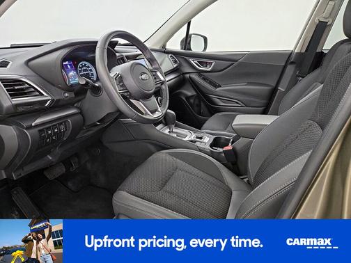 Green 2024 Subaru Forester Premium