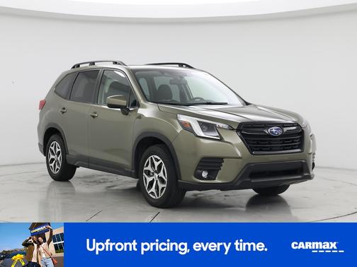 Green 2024 Subaru Forester Premium