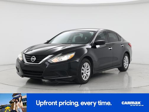 Black 2016 Nissan Altima S
