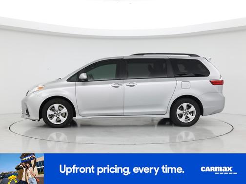 2020 Toyota Sienna LE