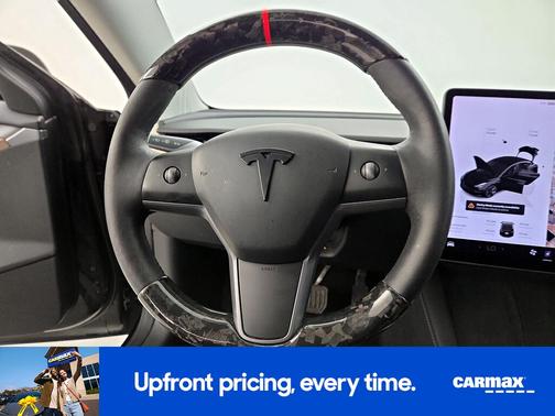 Black 2023 Tesla Model 3