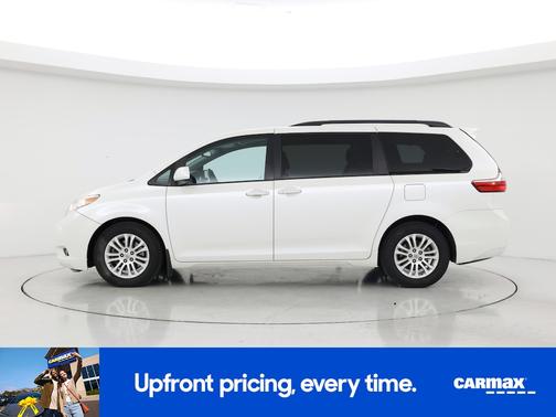 2016 Toyota Sienna XLE