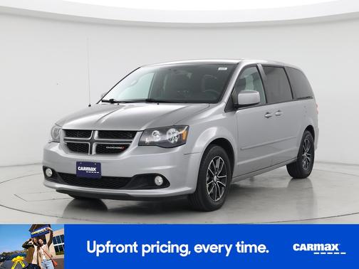 Gray 2017 Dodge Grand Caravan GT
