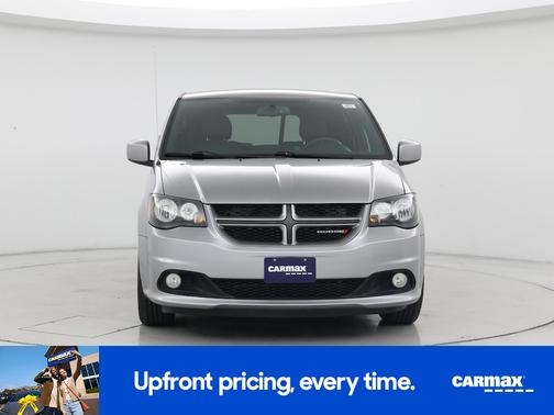 Gray 2017 Dodge Grand Caravan GT