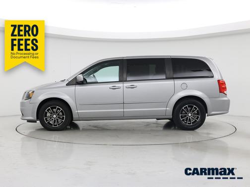 Gray 2017 Dodge Grand Caravan GT