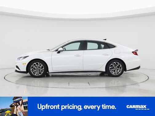 White 2021 Hyundai SONATA SEL