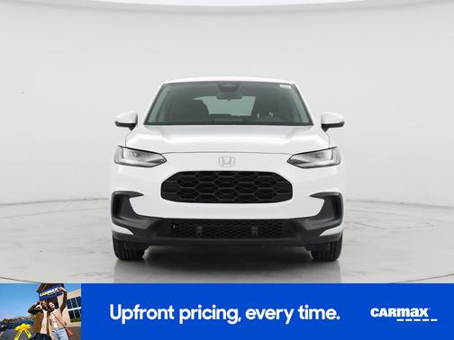 White 2024 Honda HR-V LX