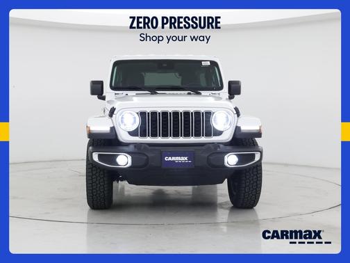 White 2025 Jeep Wrangler Sahara