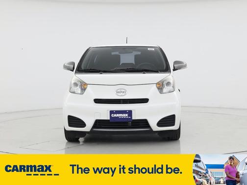 2013 Scion iQ