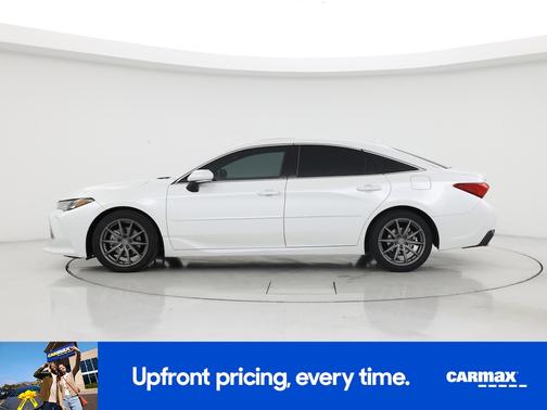 White 2022 Toyota Avalon Limited