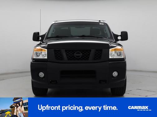 2015 Nissan Titan SV