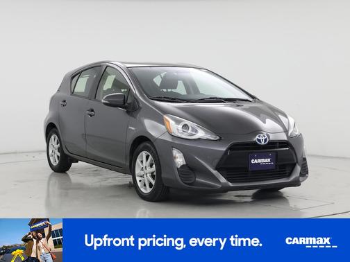 Gray 2016 Toyota Prius c Two