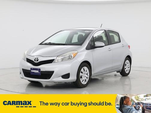 2013 Toyota Yaris LE
