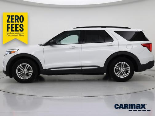 White 2020 Ford Explorer XLT