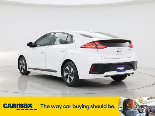 2019 Hyundai IONIQ Hybrid SEL