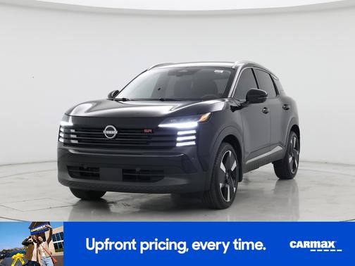 Black 2025 Nissan Kicks SR