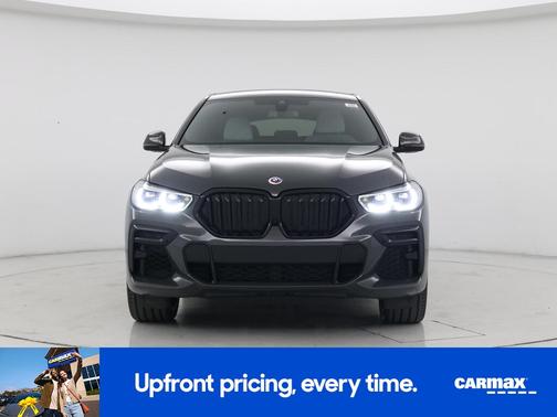Gray 2023 BMW X6 M50i