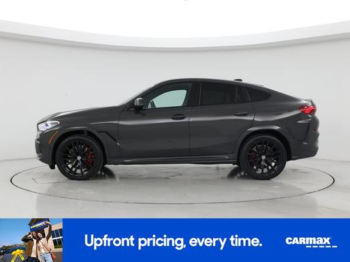 Gray 2023 BMW X6 M50i