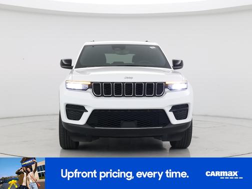 White 2024 Jeep Grand Cherokee Laredo X