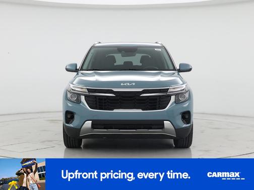 Green 2024 Kia Seltos EX