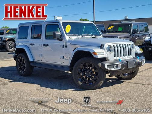 Silver Zynith Clearcoat 2023 Jeep Wrangler 4xe Sahara