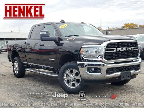 2024 RAM 2500 Big Horn Crew Cab 4x4 6'4' Box