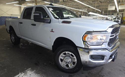 2024 RAM 2500 Tradesman Crew Cab 4x4 6'4' Box