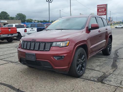 2020 Jeep Grand Cherokee Altitude