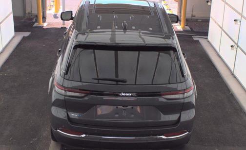 2022 Jeep Grand Cherokee 4xe Base