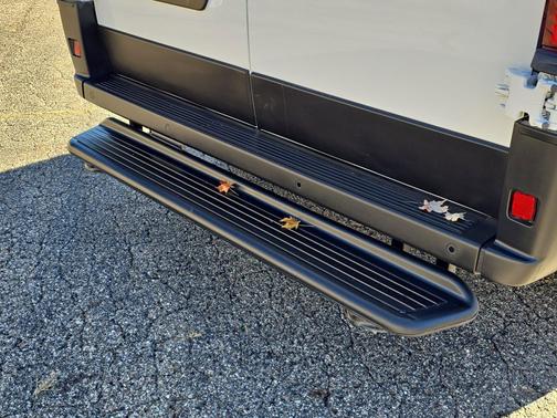 2025 RAM ProMaster 1500 Base